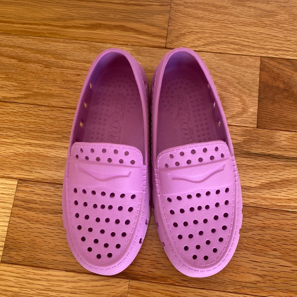 Girls Floafers EUC